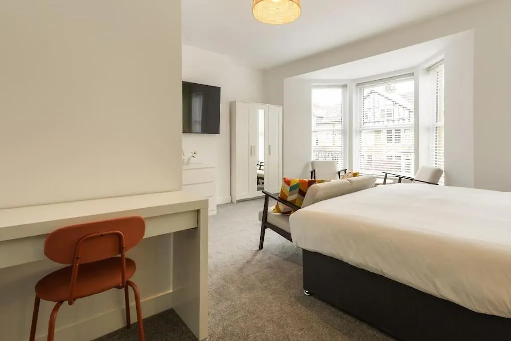 Rockholme - Group Accommodation & 1Gb Wifi ハロゲート 別荘