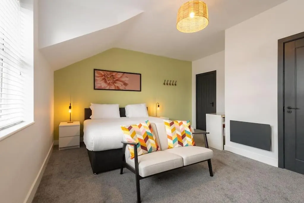 Rockholme - Group Accommodation & 1Gb Wifi Harrogate