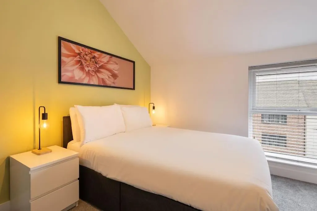 Rockholme - Group Accommodation & 1Gb Wifi Harrogate